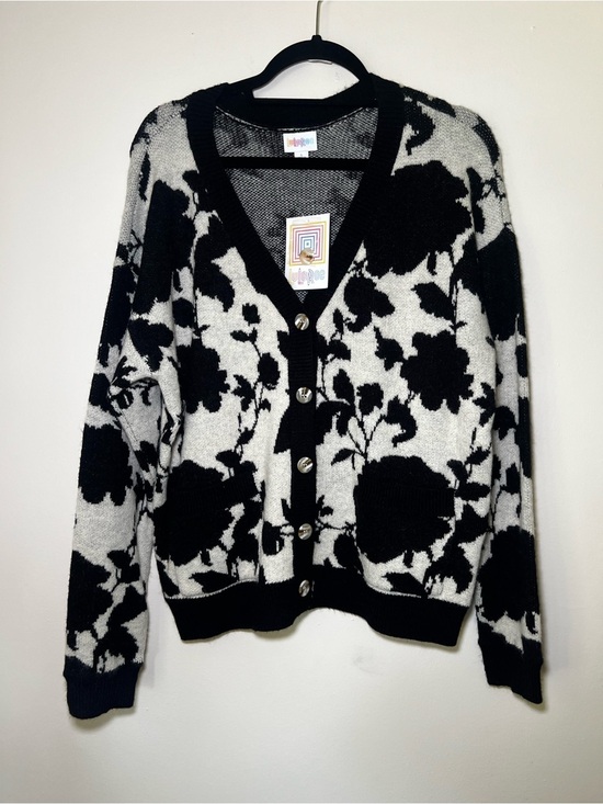 LuLaRoe Sweaters - LuLaRoe Black and White Floral V-Neck Cardigan